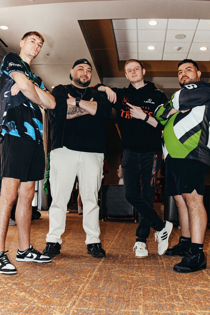 lil aches tweet media