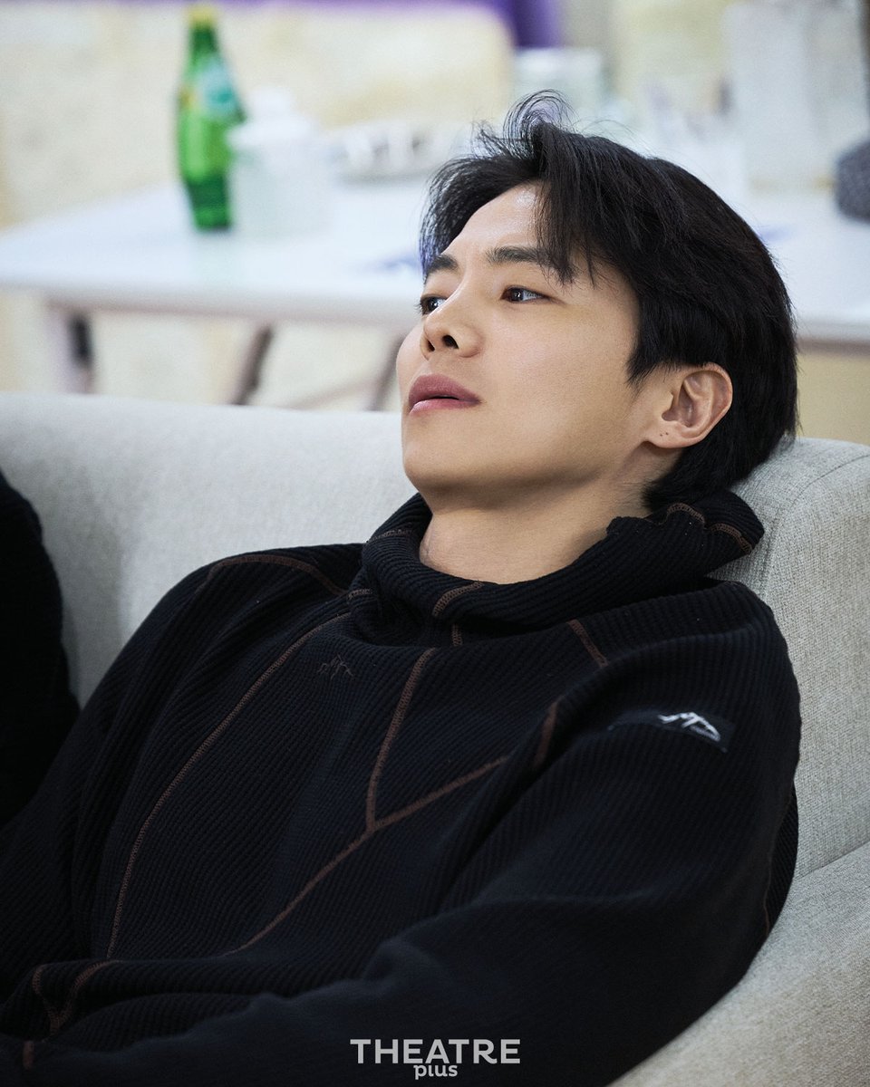 THEATRE PLUS /์์ดํฐํ๋ฌ์ค tweet media