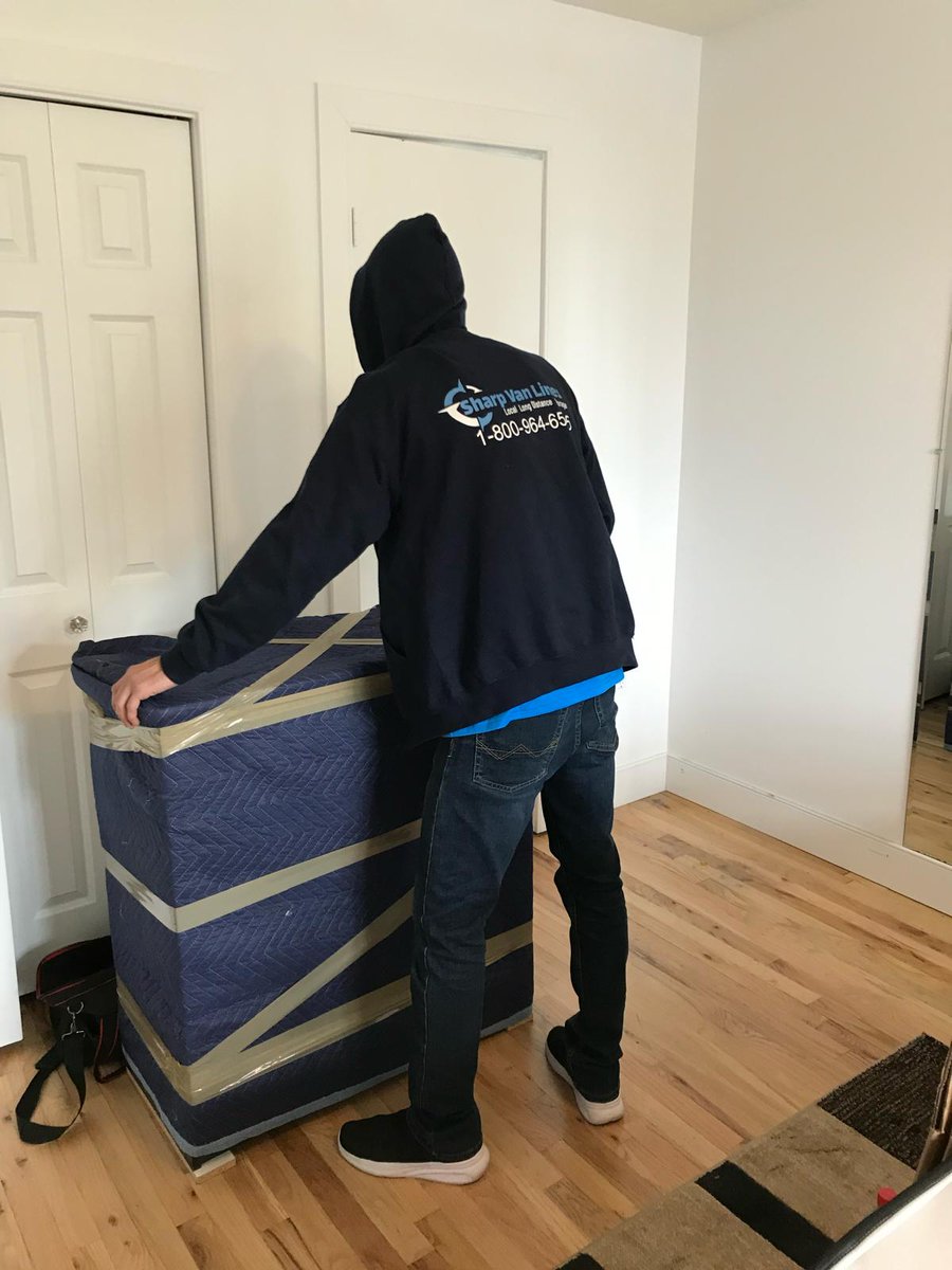 Aleks SharpVanLines tweet media