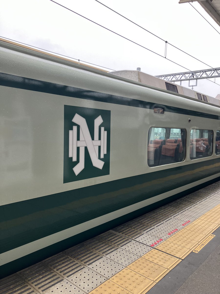 grooveskool's tweet photo. やっぱ南海電車は緑が落ち着くわ😅 https://t.co/VfH85jIUxd