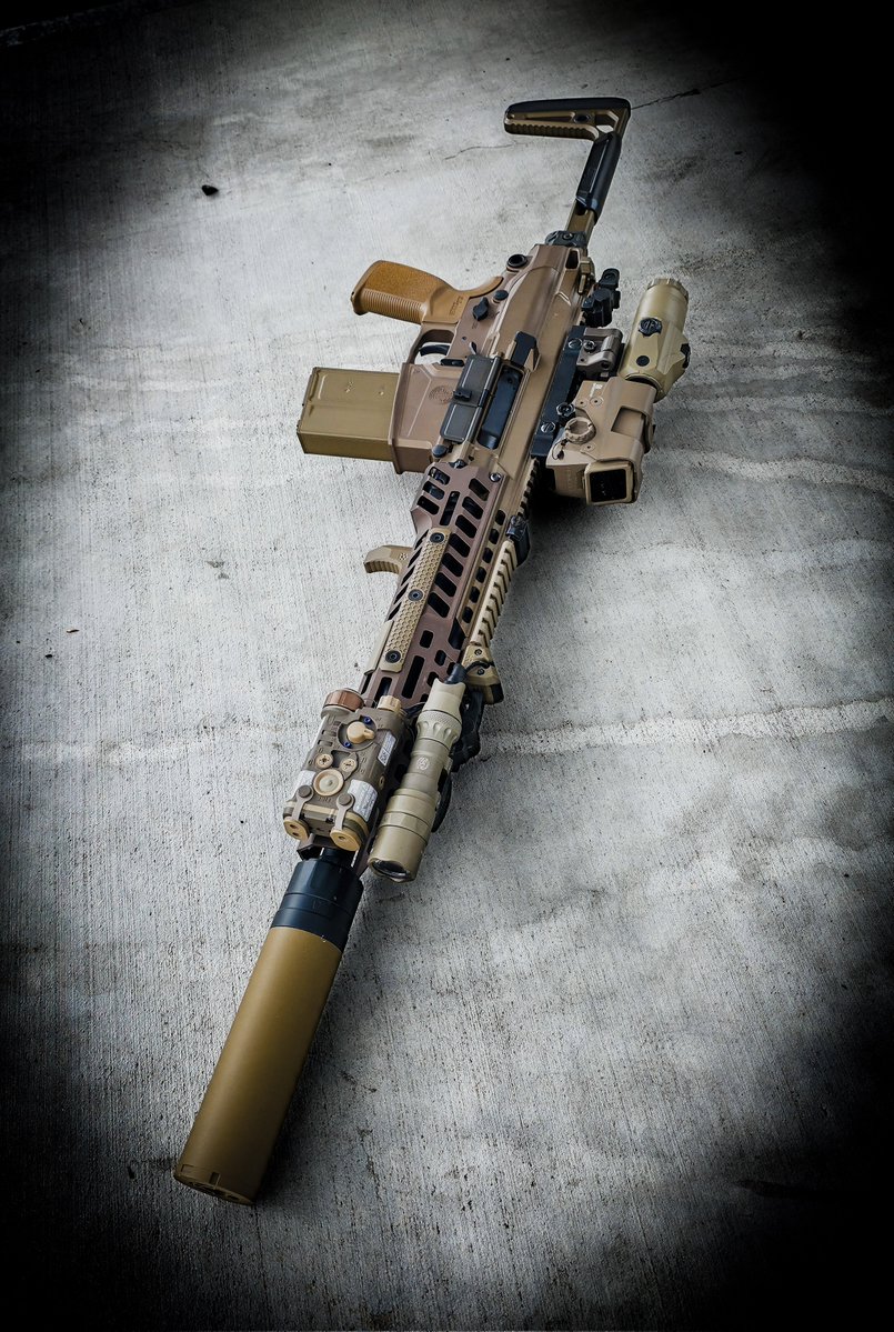 ミナミ tweet media