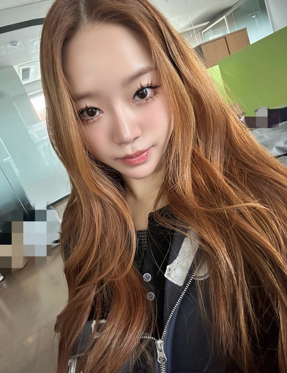 Off_the_QE tweet media