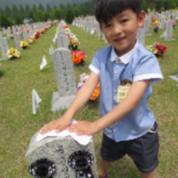 storm⁷ is GREENRED ✮ tweet media