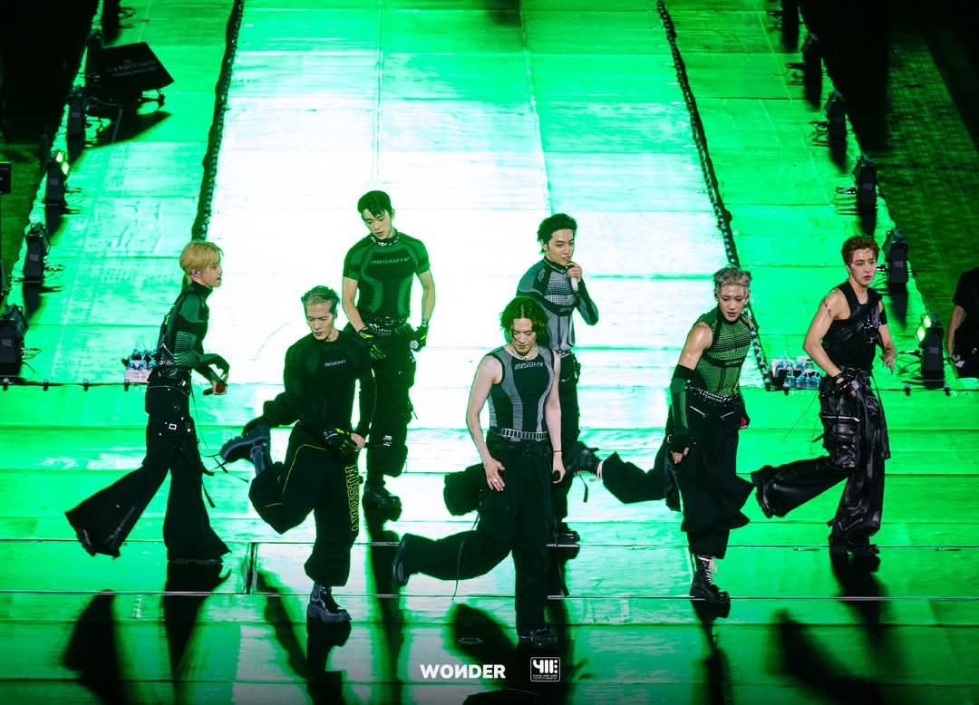 เดบิวต์มาเป็นนูน่าของคยอม-TRUST ME &Interluna🐜🌕 tweet media