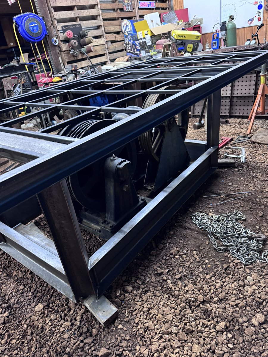 Zach Molzer tweet media