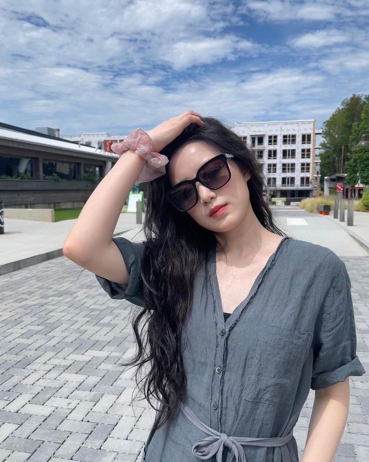 𝐌𝐀𝐋𝐈𝐊𝐀. tweet media