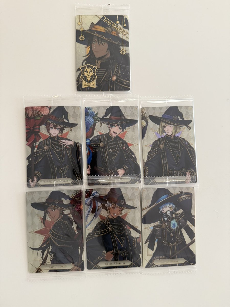 aopusi_tr's tweet photo. ツイステ　ツインウエハース　交換

求）ブルーム　箔イデア/マレウス>Nイデア/マレウス

譲）レオナ　リドル　デュース　ルーク　ジャミル　カリム　オルト　過去弾等写真1〜3

郵送または池袋新宿手渡し、箔⇄N2も可
よろしくお願い致します。 https://t.co/F6dZ1X9Mc6