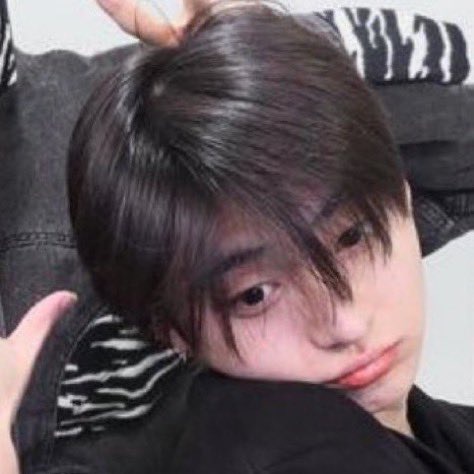 𝐧𝐚𝐛𝐢 爱 tweet media