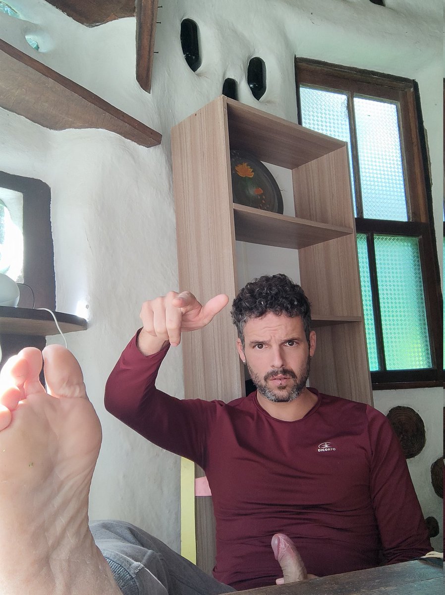 Red Lion tweet media