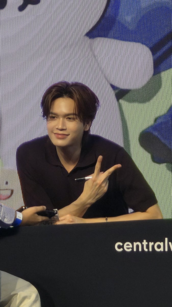 Dani 🐺 (ダニ / 다니 / ดานี) tweet media