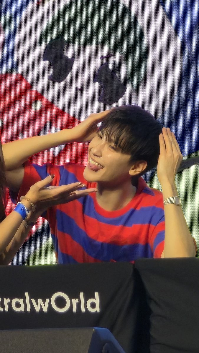 Dani 🐺 (ダニ / 다니 / ดานี) tweet media