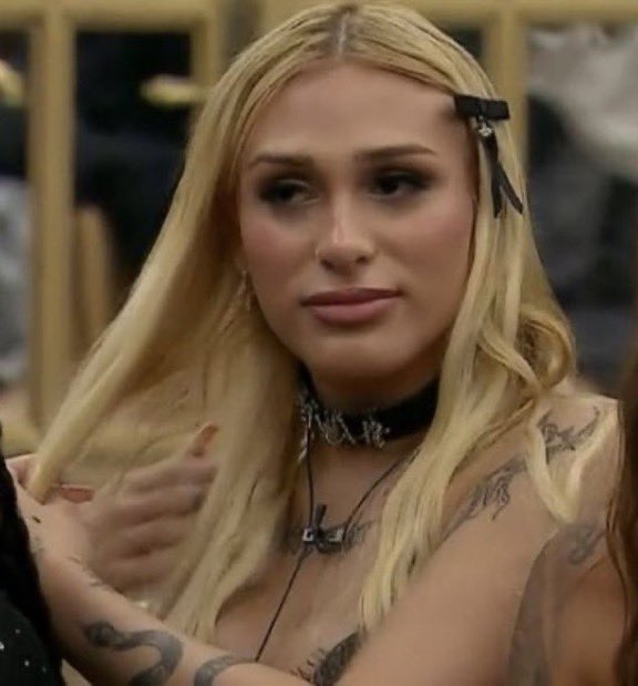 𝙟𝙪𝙡𝙞𝙖𝙣𝙖𝙩𝙞𝙤𝙣 | YIPIO AL 9009 tweet media