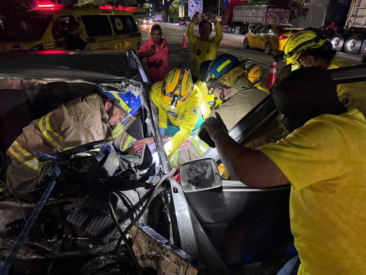 El Plural tweet media