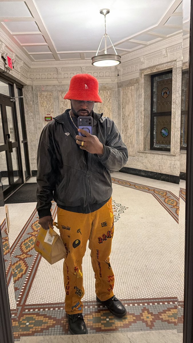 The Picasio Thompson Experiment ™️ tweet media