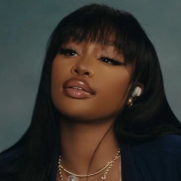 UpdateCharts tweet media