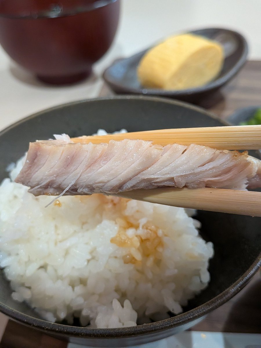 みやはん tweet media