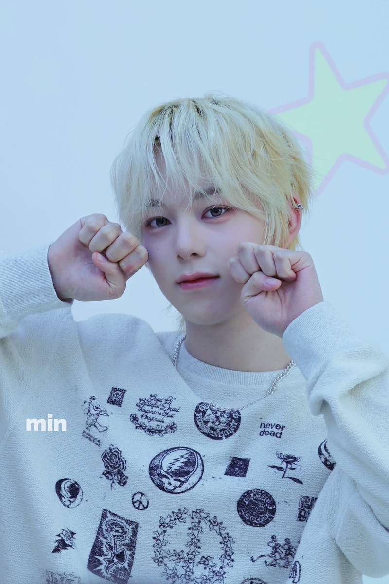 kyuu🍞 tweet media