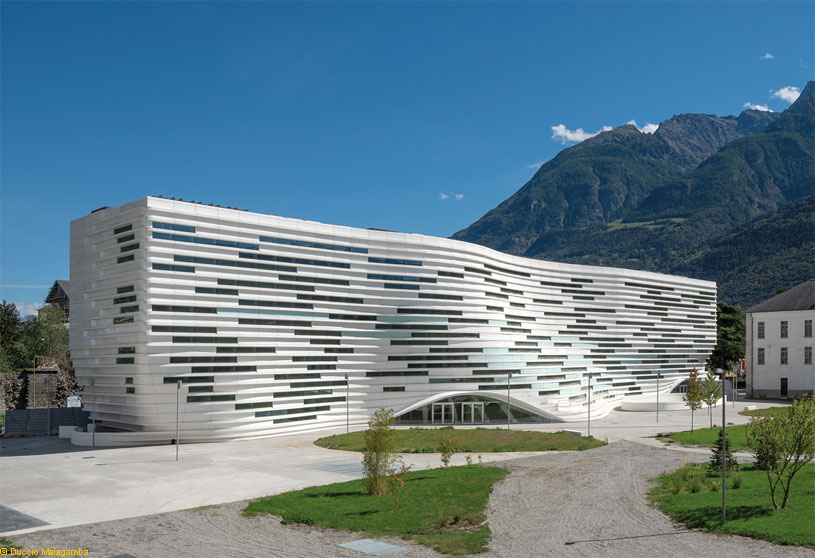 Architecture | Valle d’Aosta University Campus | <a href="/MarioCucinella/">Mario Cucinella</a> 

Photo Credits: Duccio Malagamba

To get featured, Tags #ArchiDiaries

#Architecture #EducationalInstitution #MarioCucinellaArchitects #Italy #DuccioMalagambaphotography

archidiaries.com/projects/valle…