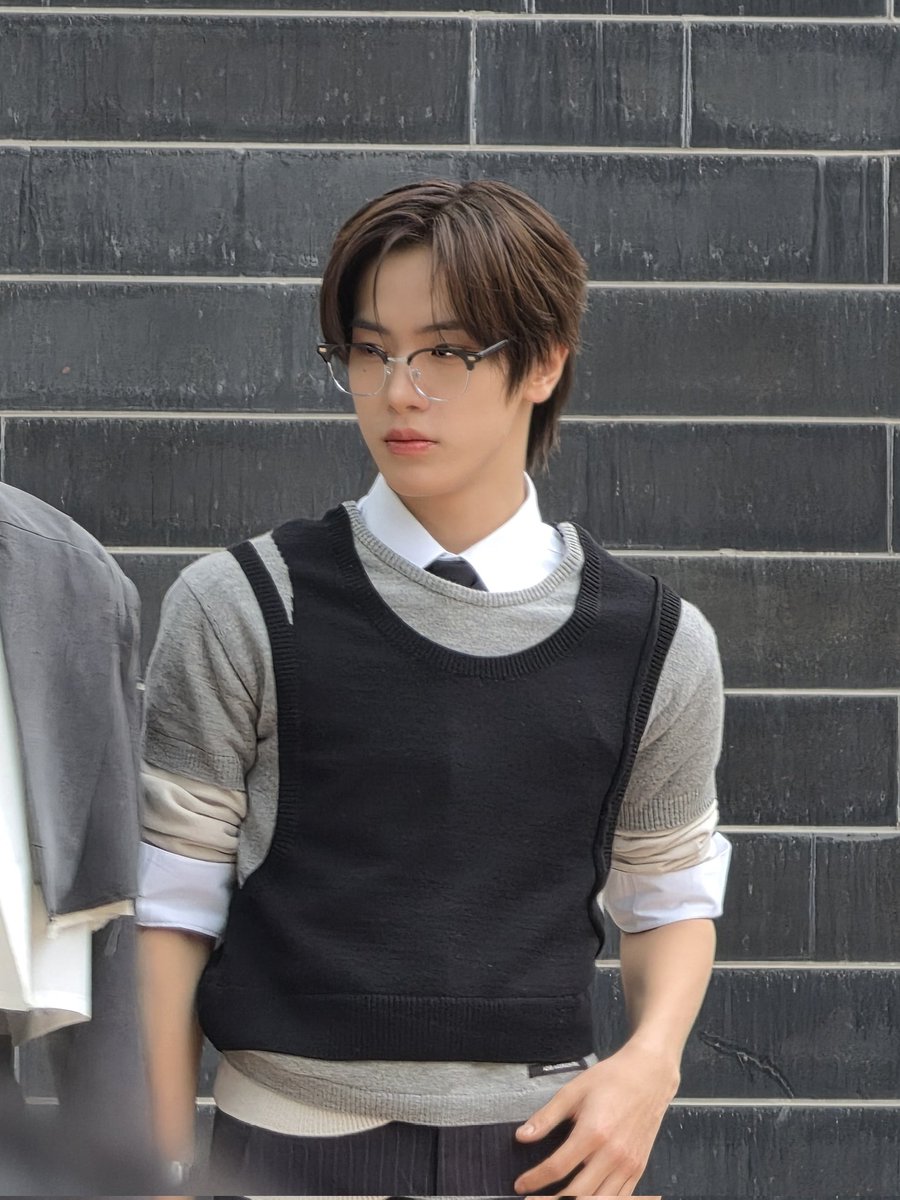 豆(콩..) tweet media