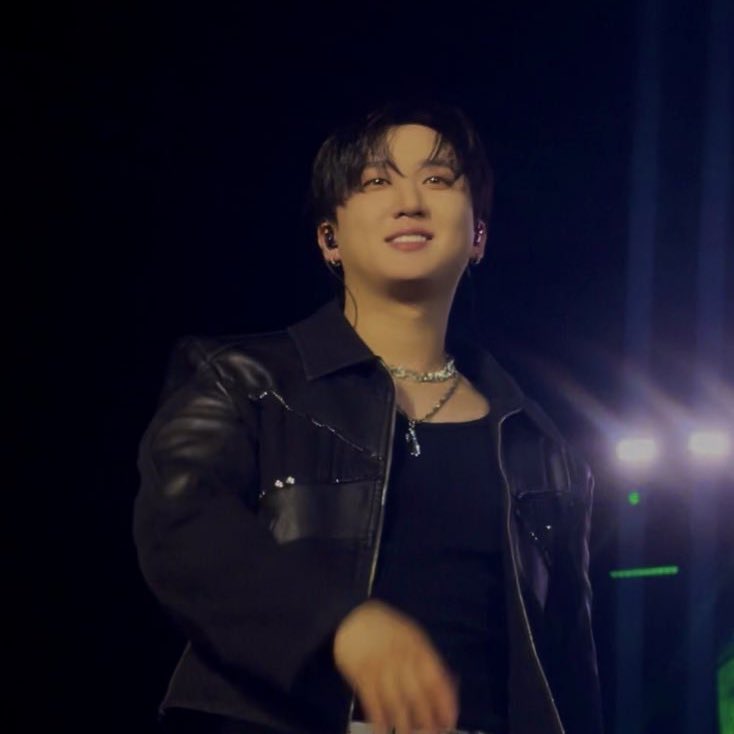 tr¡z • the sun from another star tweet media