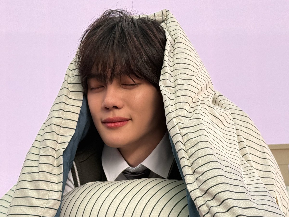 만두｡｡ tweet media