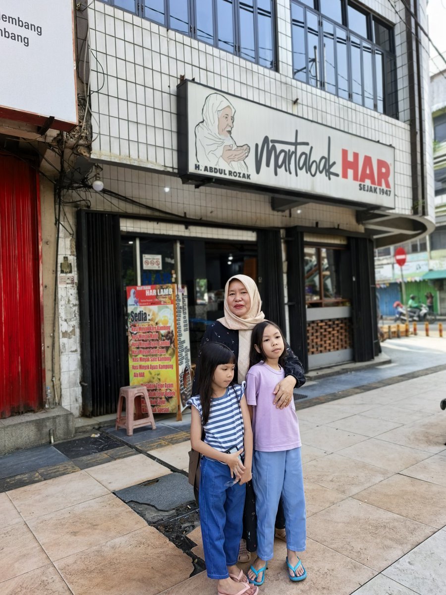 tj.tintin™ tweet media