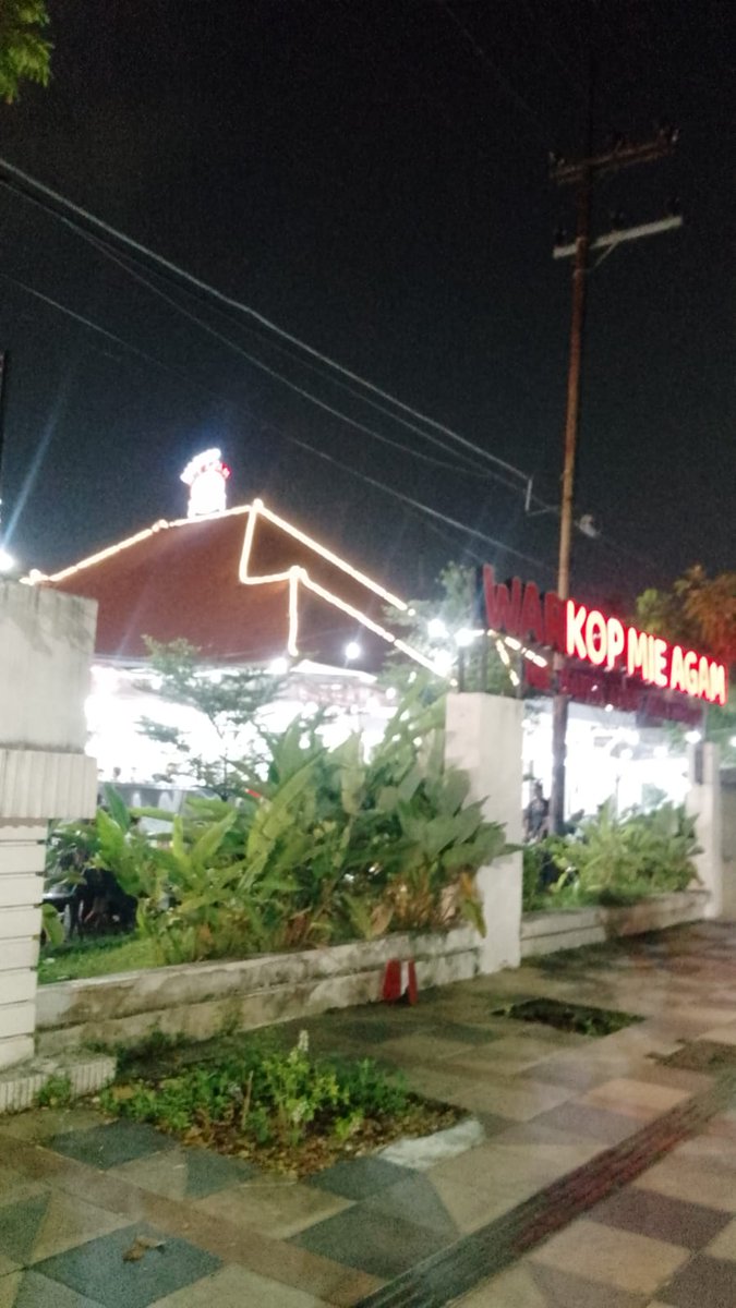 Ini Tata. tweet media