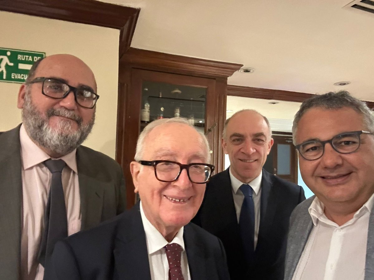 Salvador Sánchez G. tweet media