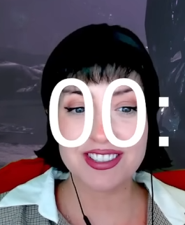 Dranqa13's tweet photo. Like the new shades you got @rebbford ! Make it into a Lotus helmet :D https://t.co/nNmjDfezB7