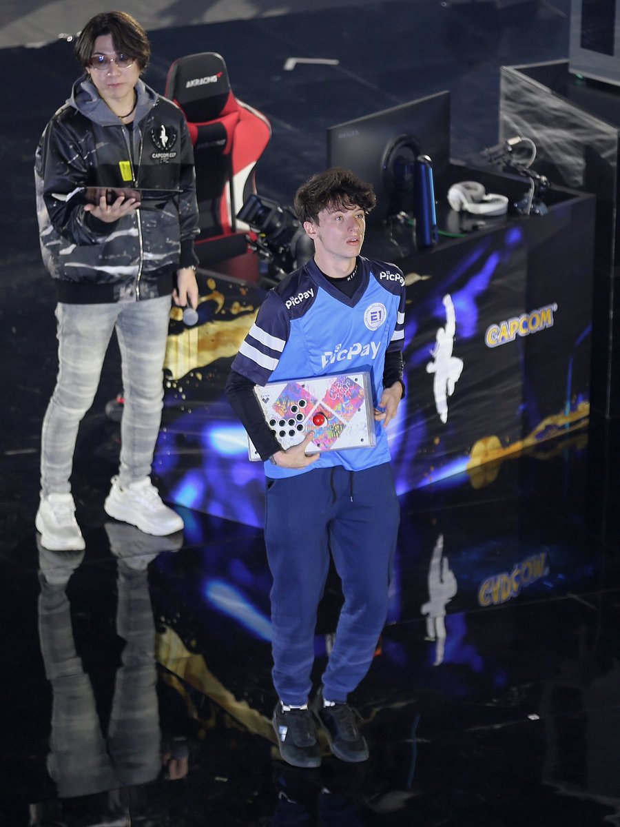 E1 | NotPedro tweet media