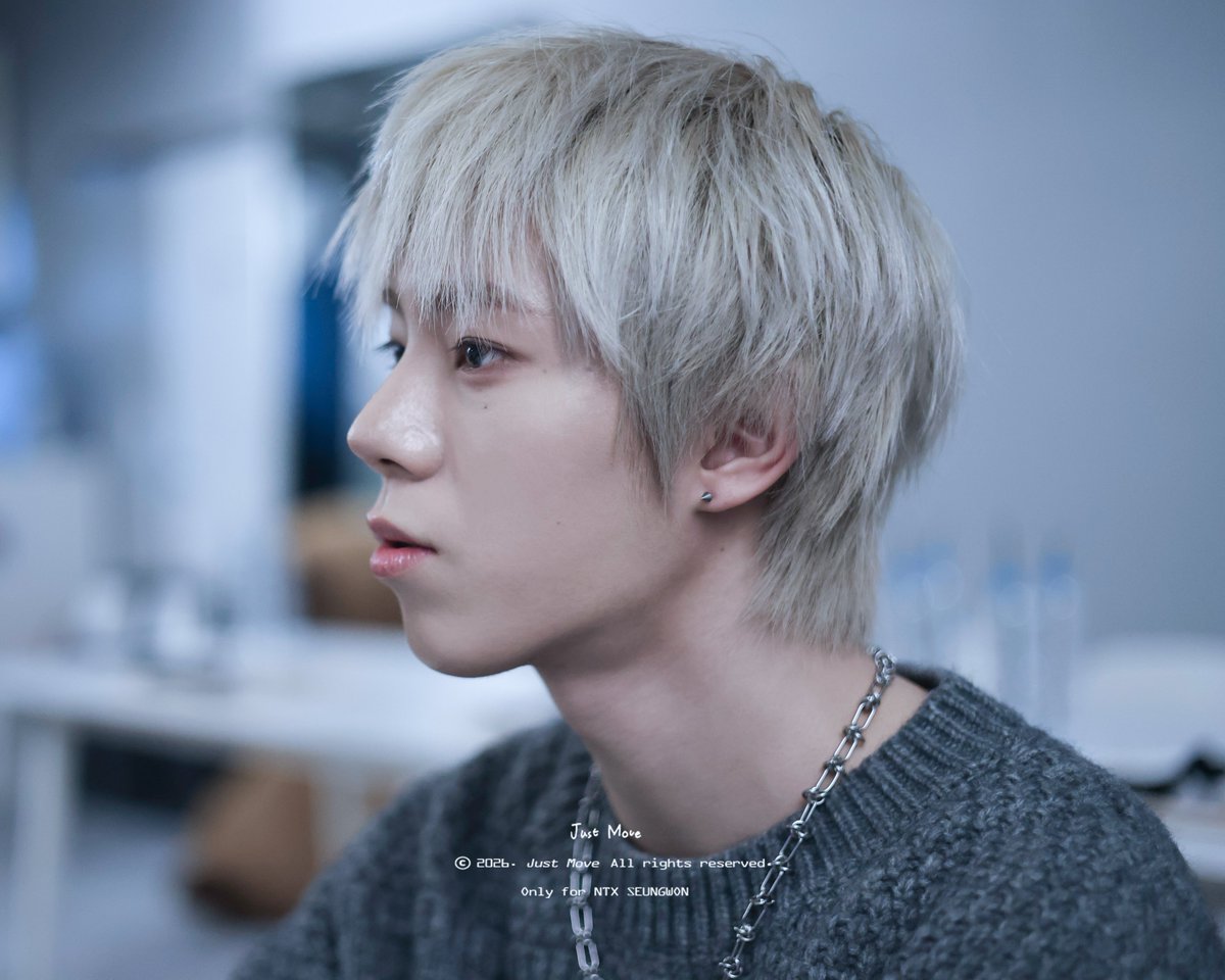 🫰🫰🫰 

#SEUNGWON #승원
#NTX #엔티엑스
#오늘의_송진
#AprilFoolsDay #만우절