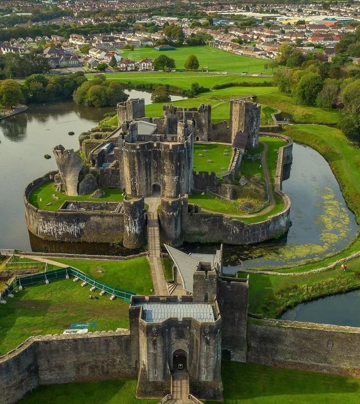 Mystic Castle tweet media