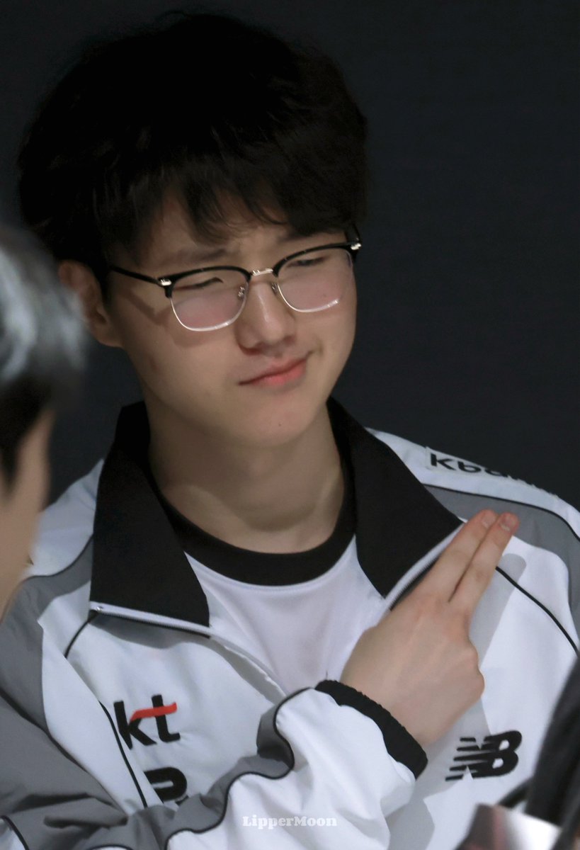 리퍼🌙 tweet media