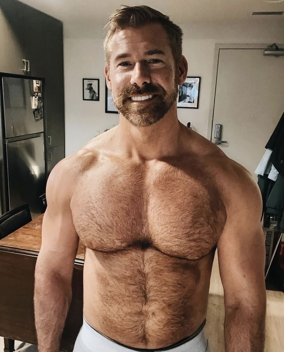 Male Central tweet media