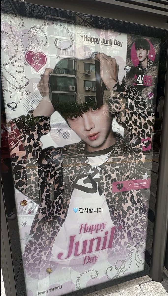 ナニル tweet media