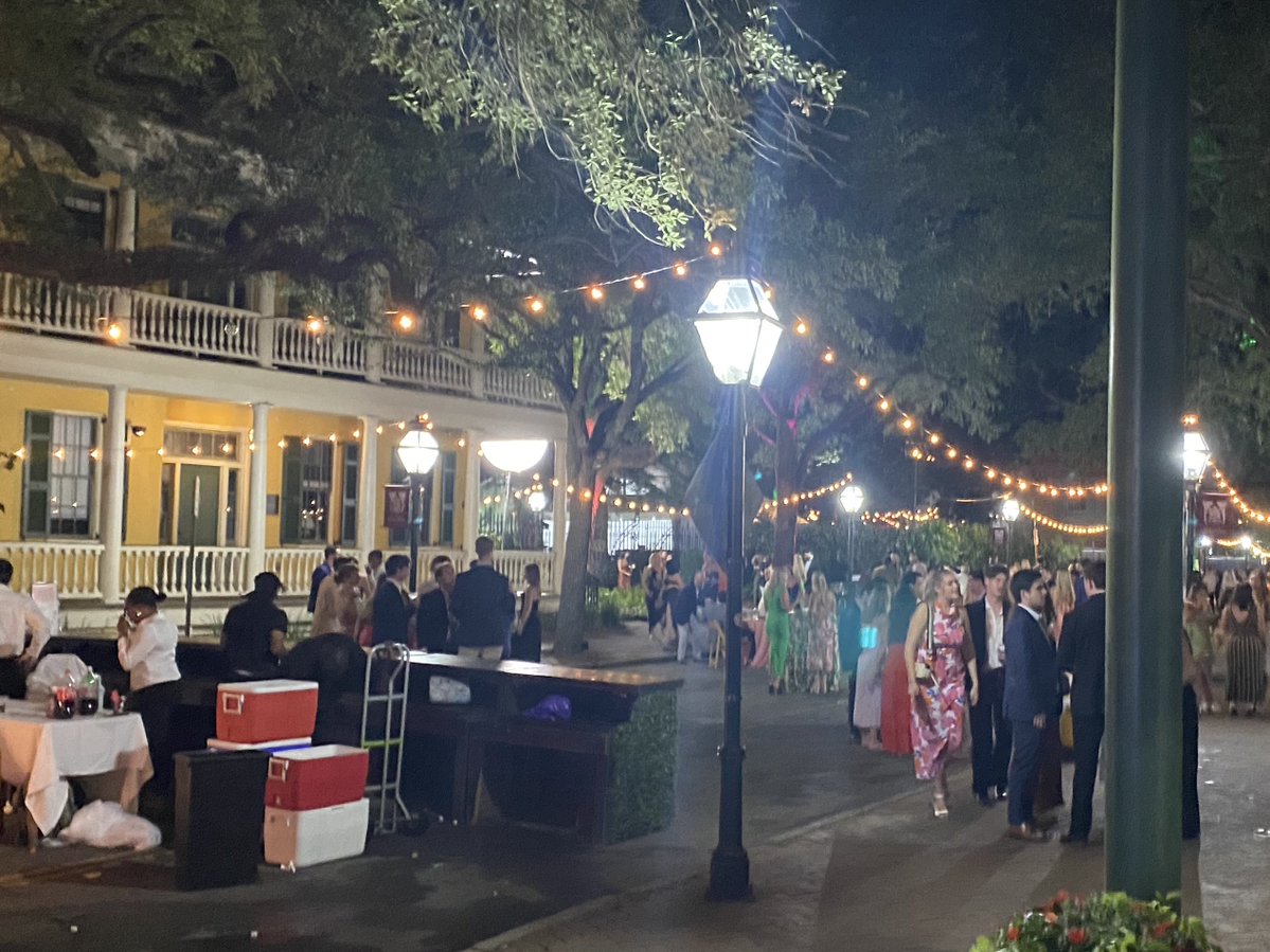 The DC MD VA Live tweet media