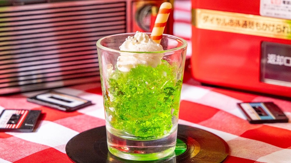 Fashion Press tweet media