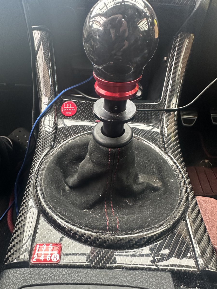 ohchan_555's tweet photo. Forged Carbon Red付きました。
めちゃかっこいい🥰
発送対応ありがとうございました。
#COMPRESSIVETUNING
#FORGEDCARBON https://t.co/6fS7nR14rY