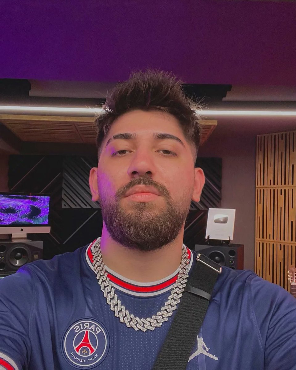 Boşuna Tıklama tweet media