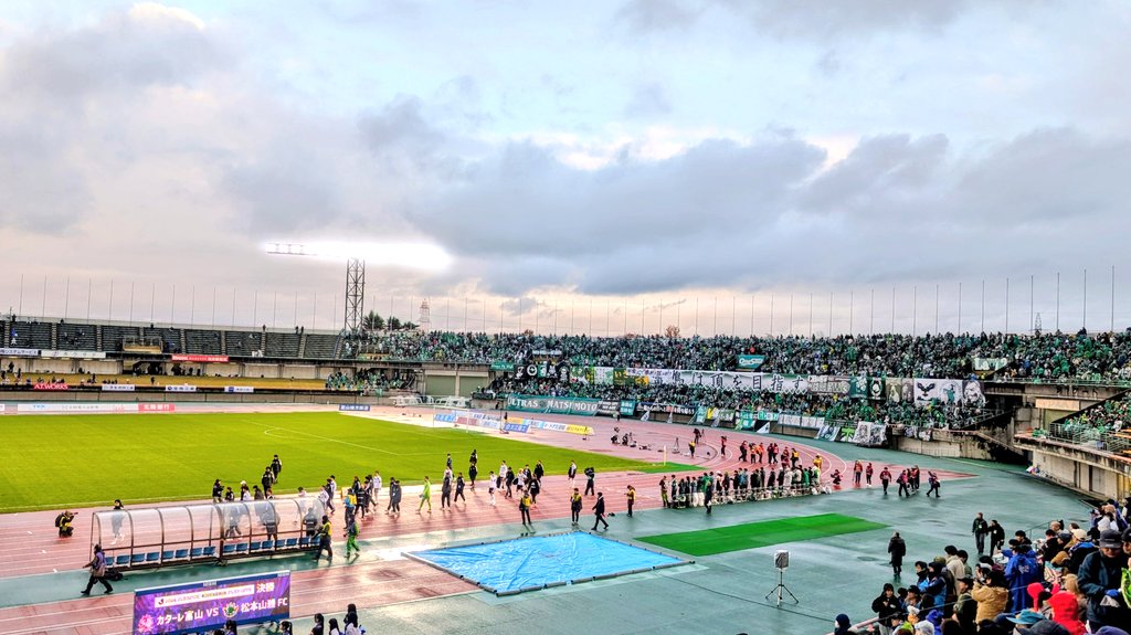 ポンスケ tweet media