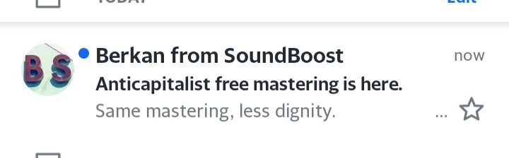es_205_'s tweet photo. What the actual fuck is this email 😂 https://t.co/WpBx8KAq6b