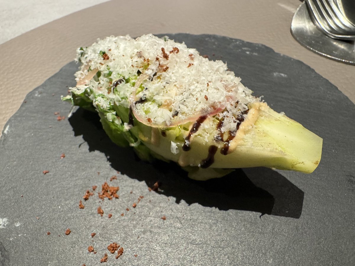 HopeskyD tweet media