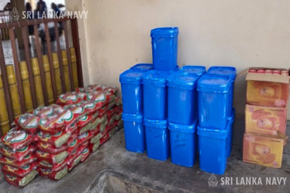 srilanka_navy's tweet image. In a recent coastal sweep, naval personnel seized a significant cache of smuggled items being moved through the Kalpitiya region.
@srilanka_navy #NavyOperations #StopSmuggling

Read more: shorturl.at/ZAuz4