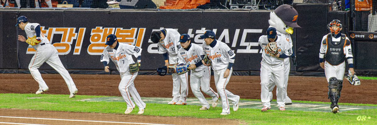 ᴏʀᴀɴɢᴇʀᴏᴍᴀɴᴄᴇ tweet media