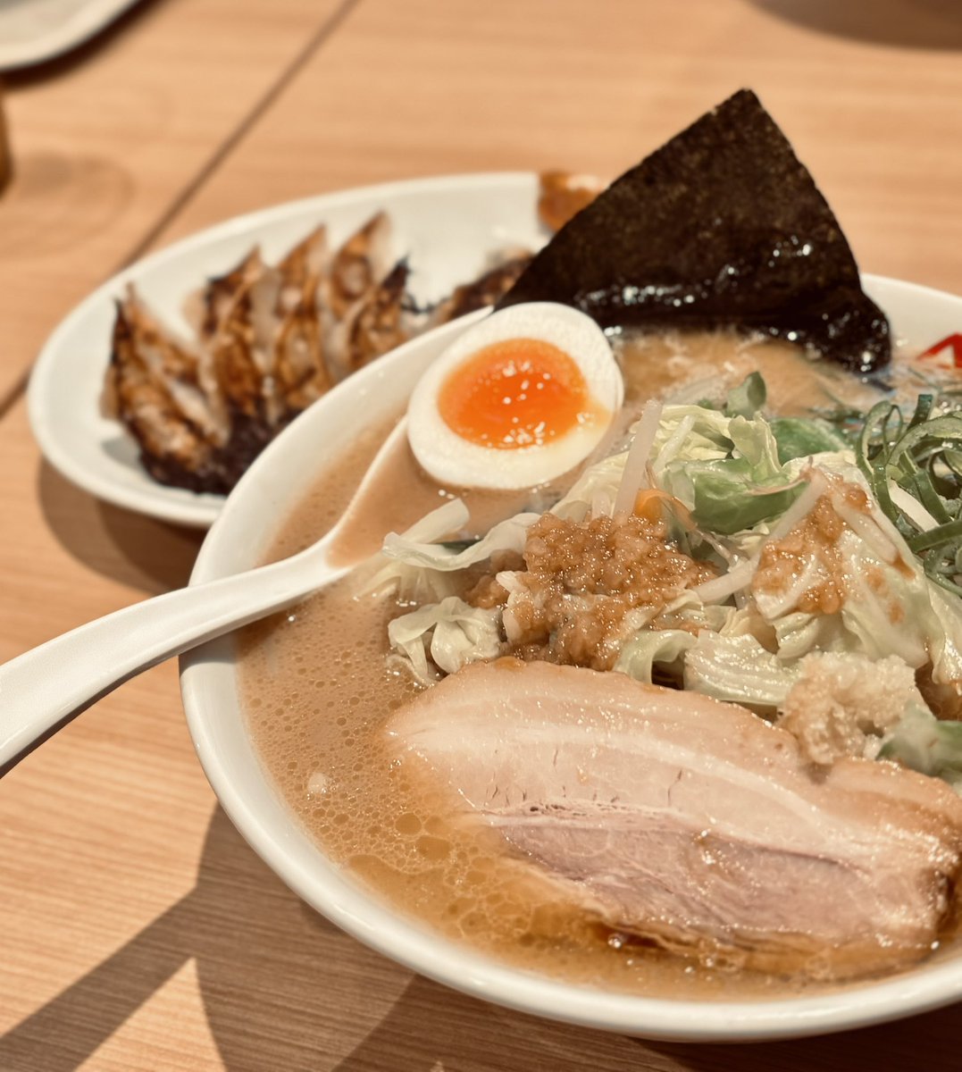 サリア tweet media