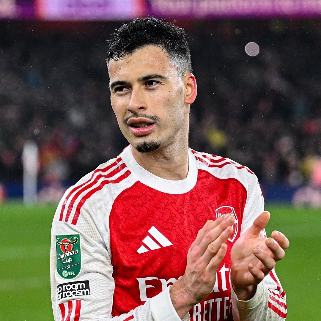 Stretford End tweet media