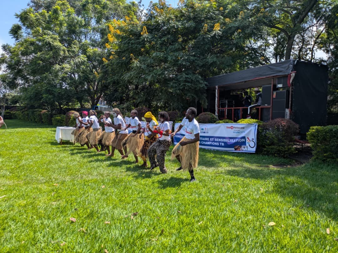 Focus Droits et Acces( FDA) tweet media