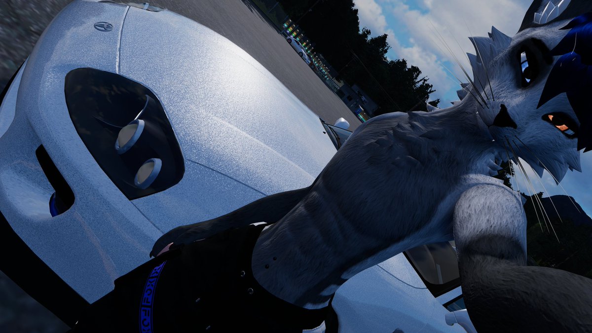 Raspberry_flavored_fox tweet media