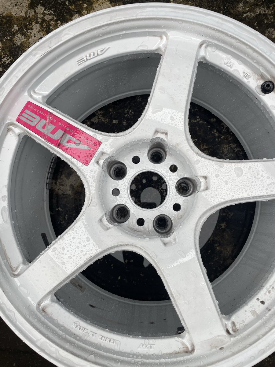 いしちゃん tweet media