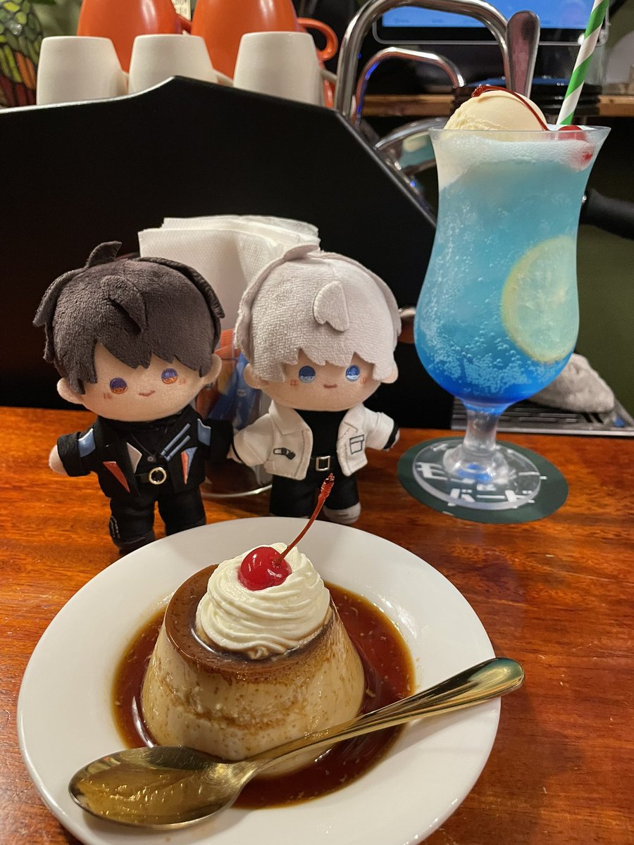 astro ; leo 🍓 tweet media